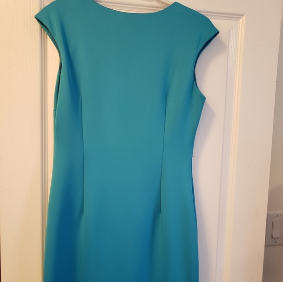 Blue sheath dress - Picture 2 of 3